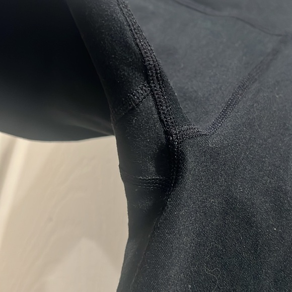 Fabletics crops - Picture 2 of 5